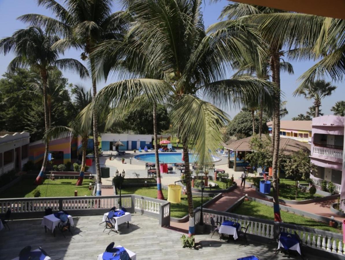 Mansea Beach Hotel Kololi Exteriör bild